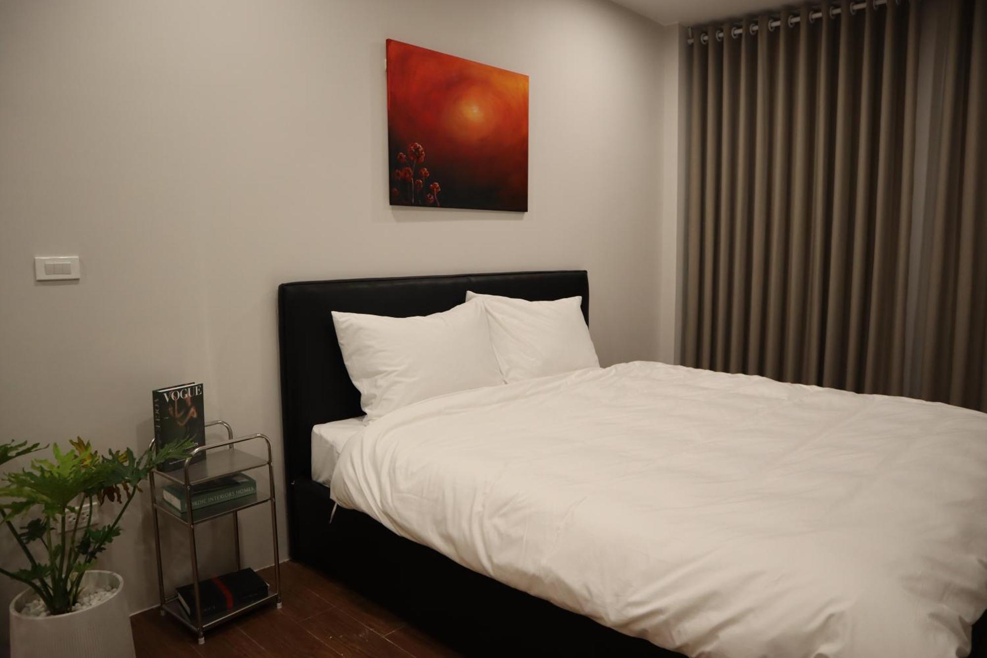 Brand New Modern Style & Netflix Hà Nội